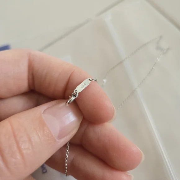 Pristine Authentic Tiffany & Co. Padlock Charm Pendant Necklace - Picture 9 of 13